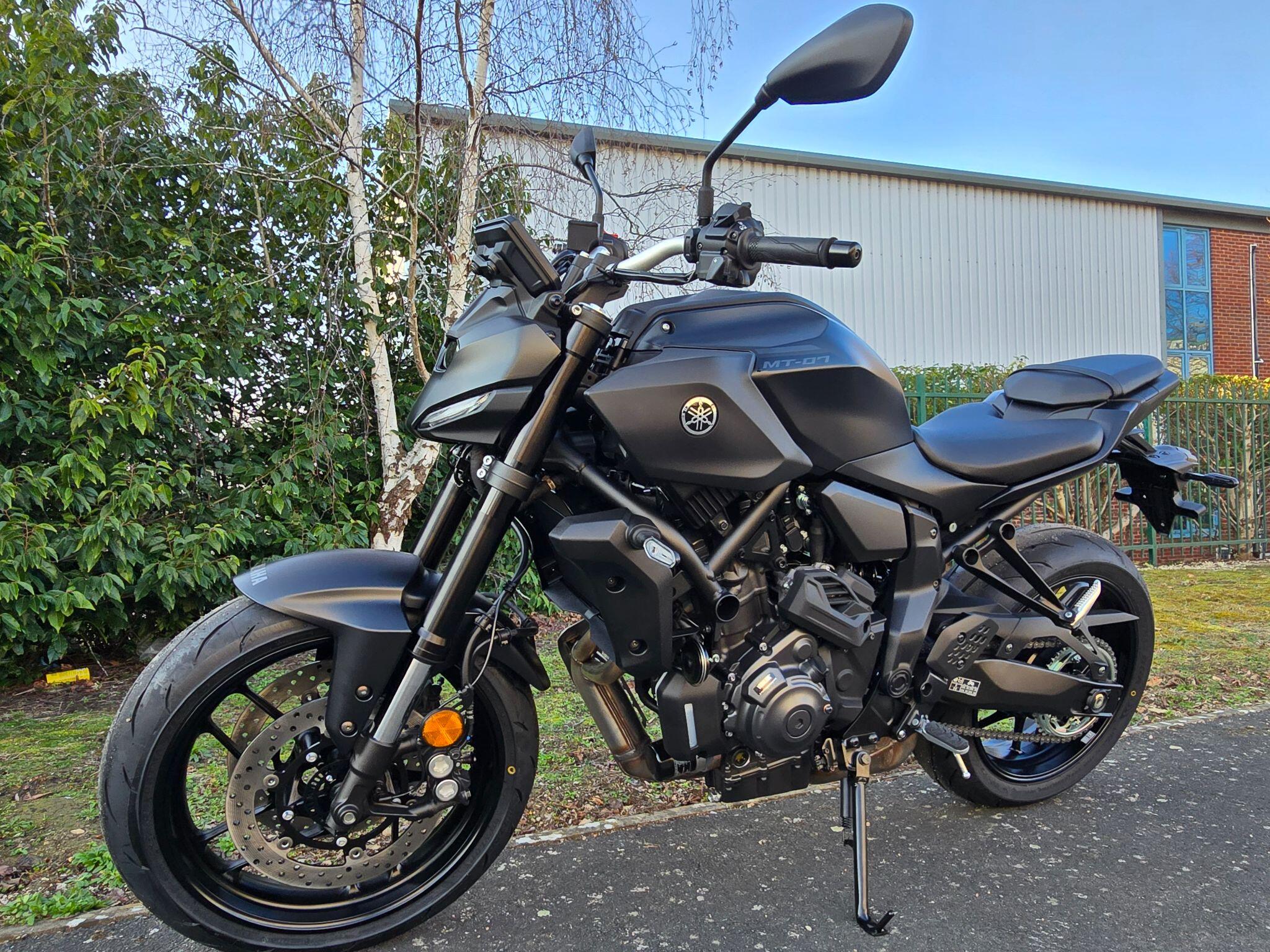 2026 Yamaha 700 Hyper-naked Y-AMT Euro 5